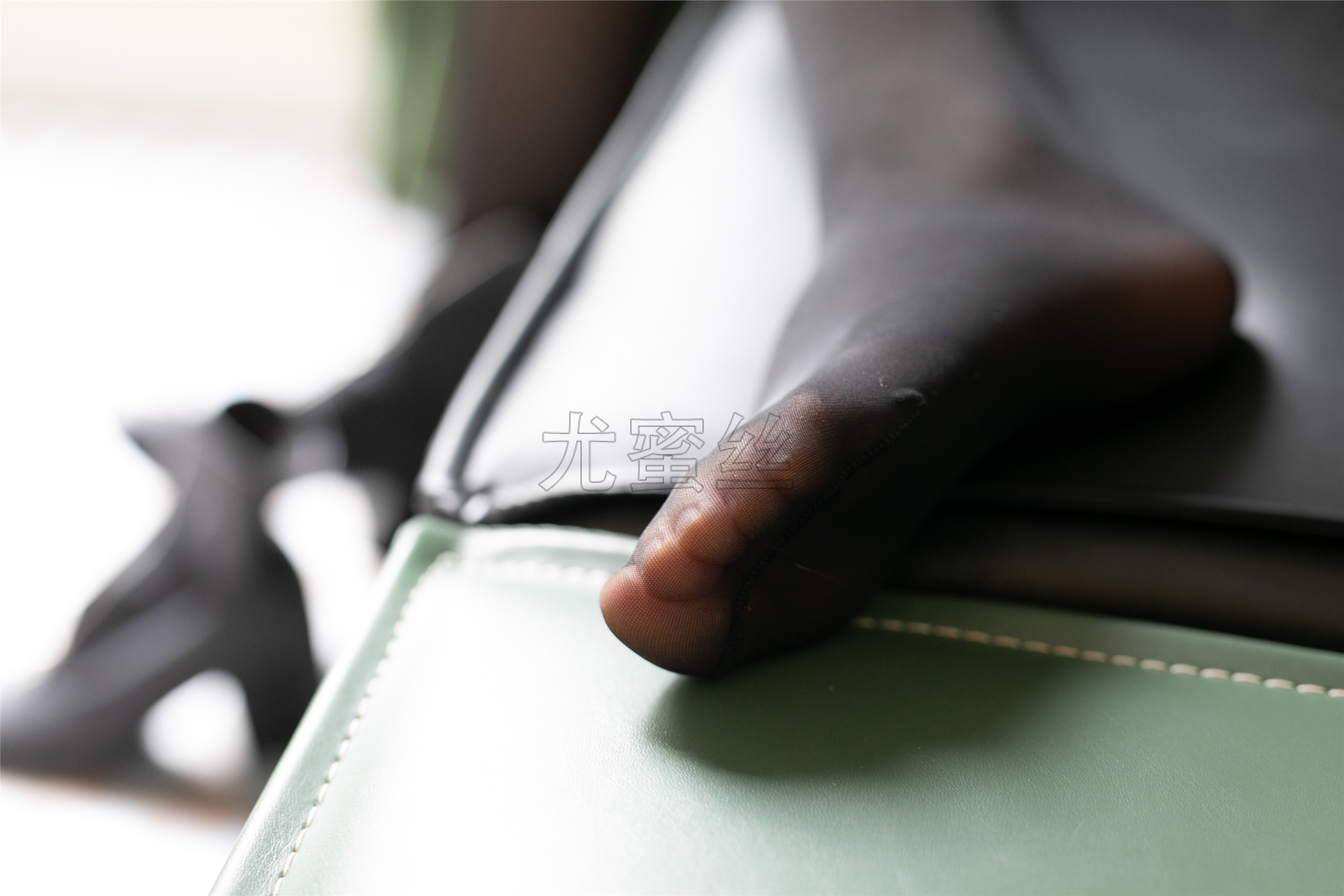 尤蜜丝 穿搭写真 NO.037